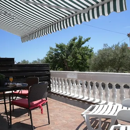Bozena Apartment *