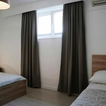 Bozena Apartment