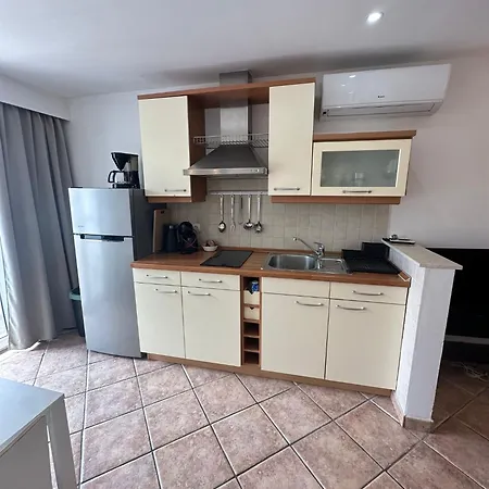 Bozena Apartment *